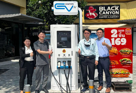 Il funzionamento del progetto PTT OR DC Charging Station in Thailandia